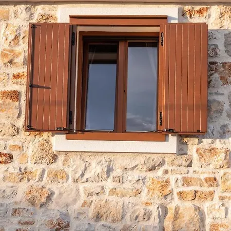 Rakova Gornje Selo